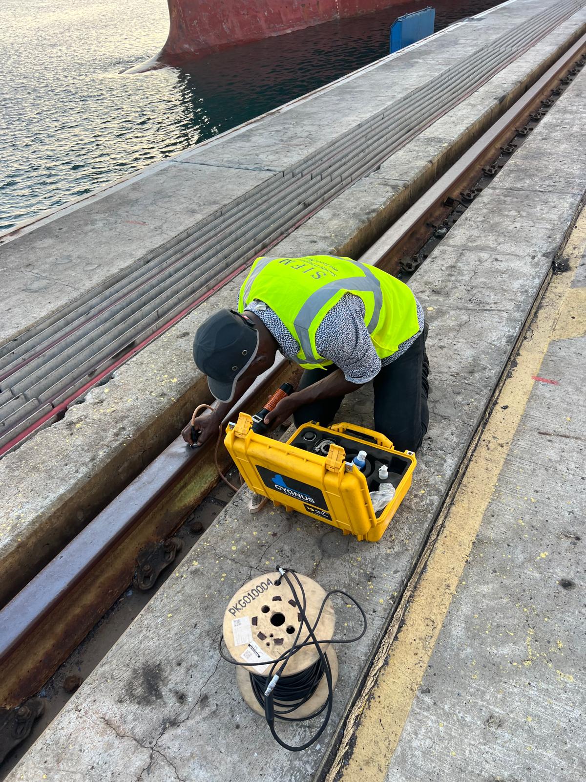 Rail thickness measurement 1